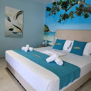 Suncoast Port Side Apartment Sarande