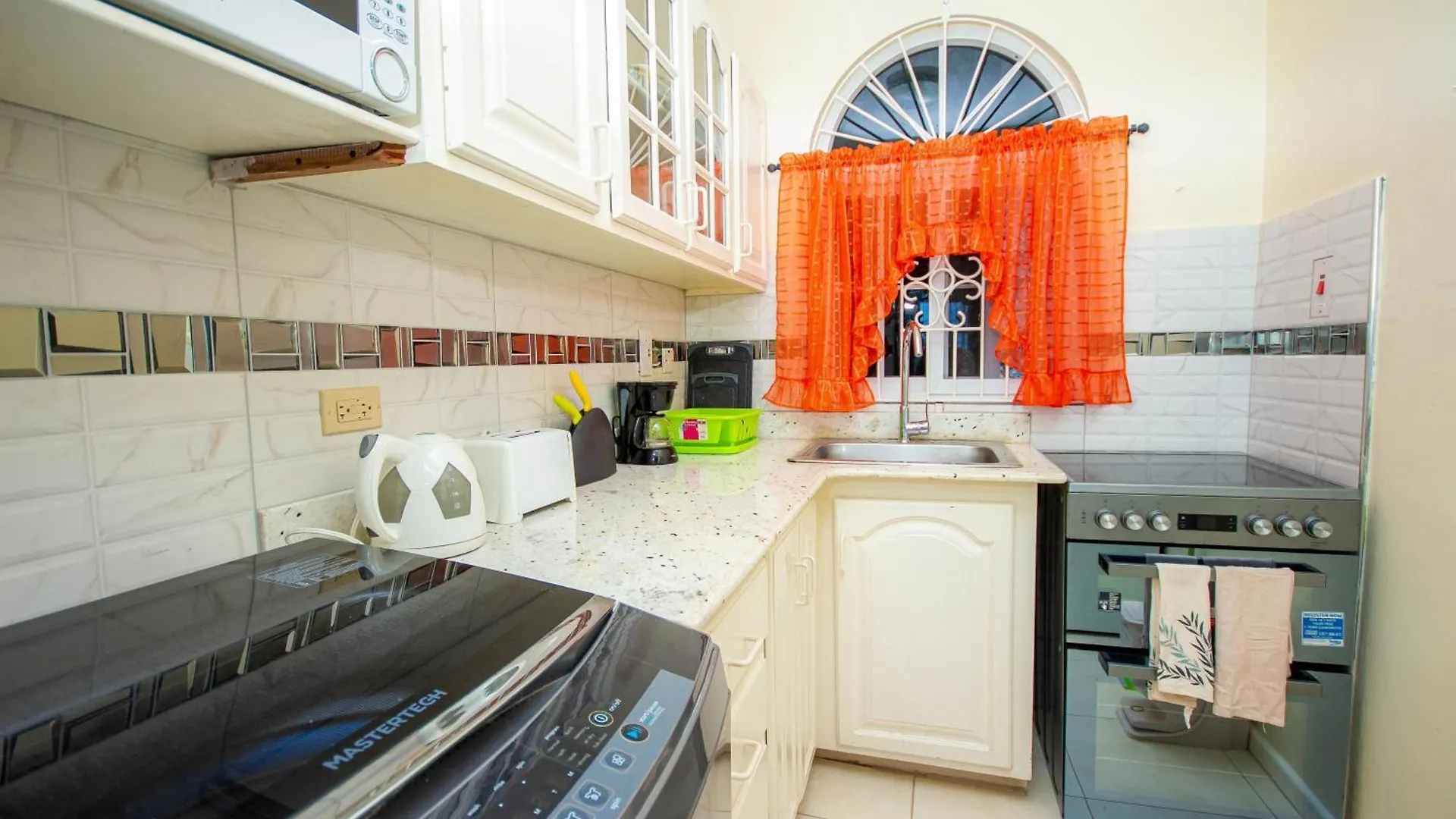 Ocho Rios Ocean Front Luxury Studio Sky Castles 24 Hrs Sleeps 2 Apartment Jamaica